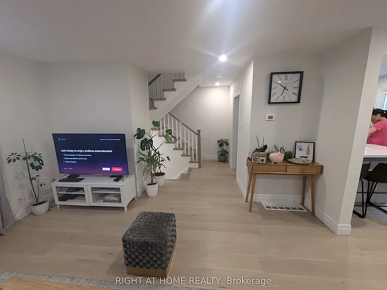 6 Broadpath Rd — Photo 14