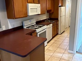 5435 C St SE APT 4, Washington, DC 20019