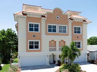 187 175th Ave E, Redington Shores, FL 33708