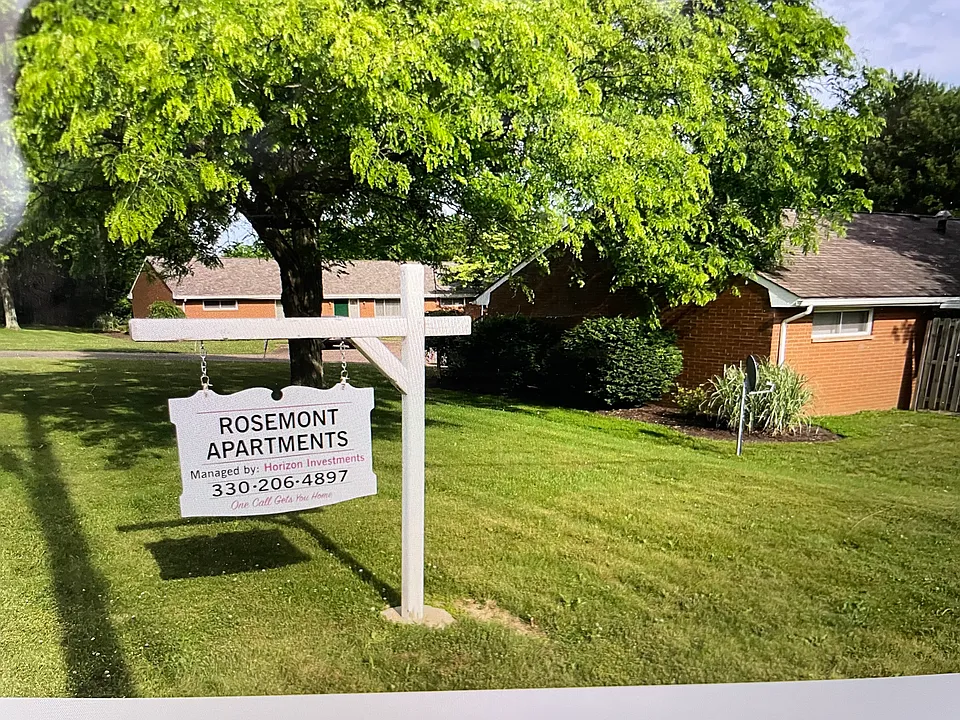 1700 Rosemont Rd #1704