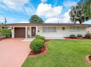 8761 NW 16th St, Pembroke Pines, FL 33024