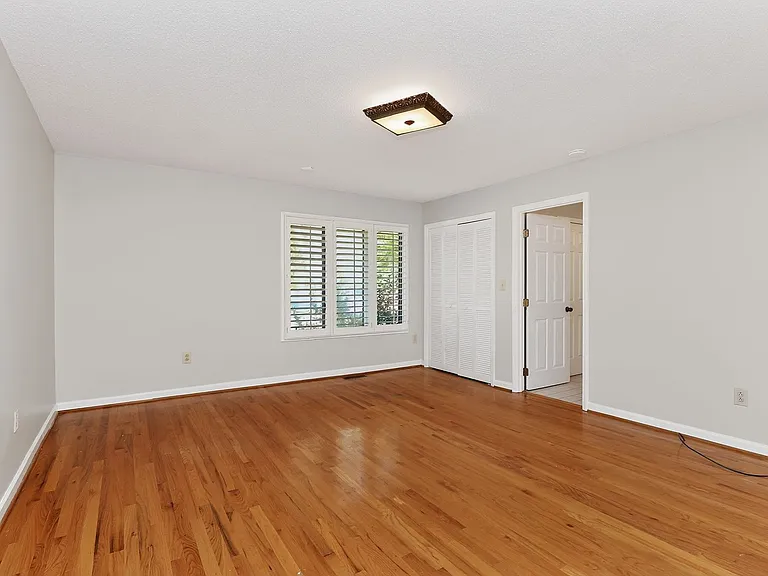 8109 Reames Rd — Photo 8