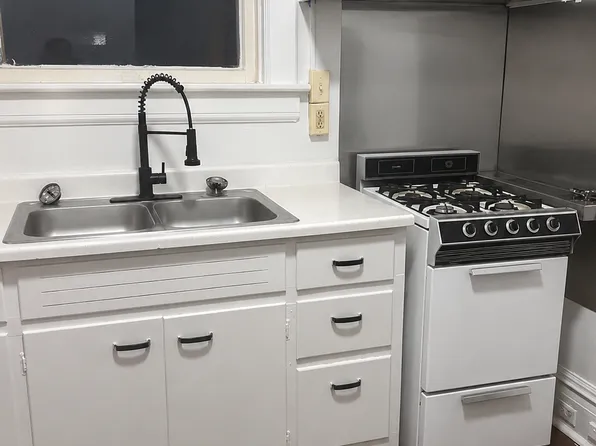 1304 3rd Ave SE Unit 2, Cedar Rapids, IA 52403