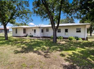 2365 E Fm 1518 S, Saint Hedwig, TX 78152