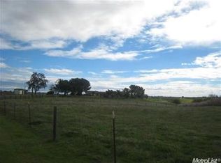 9950 Frankenheimer Rd, Oakdale, CA 95361