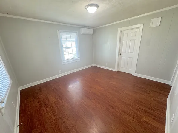 104 Cushing St, Portsmouth, VA 23702