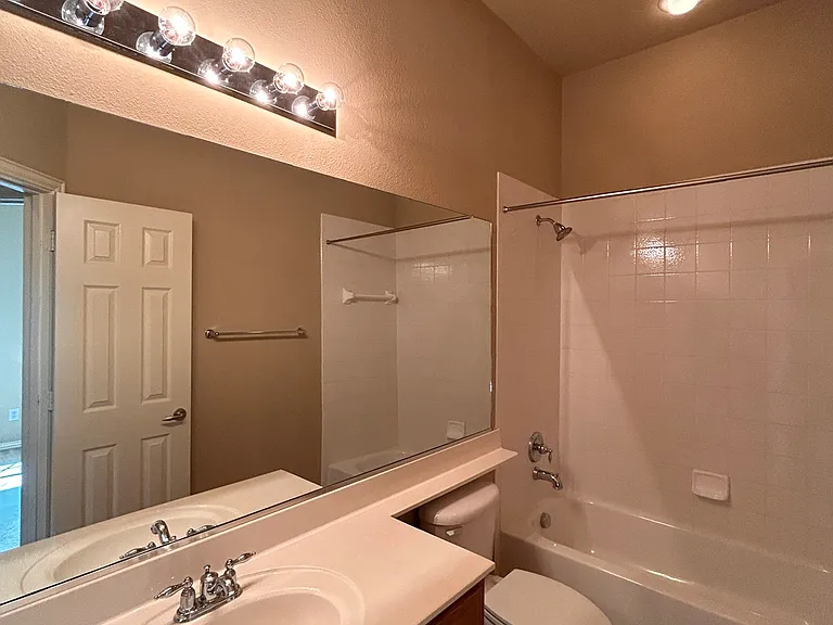 6794 Calm Meadow Dr — Photo 29