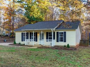 104 Milbros Ln, Mooresville, NC 28117