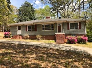 214 N Cherry St, Seneca, SC 29678