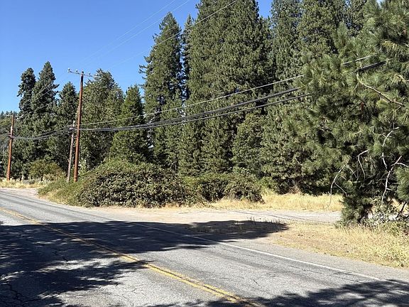 2nd image of N Mount Shasta Blvd