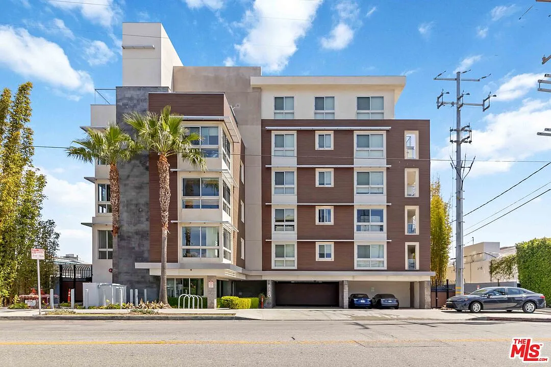 Building Photo - 4140 Glencoe Ave #407