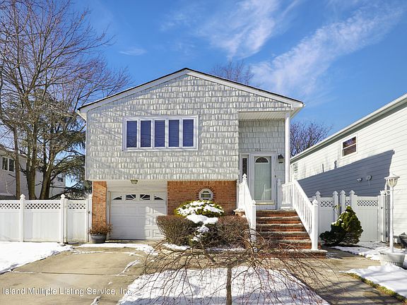 2nd image of 106 Colon Ave