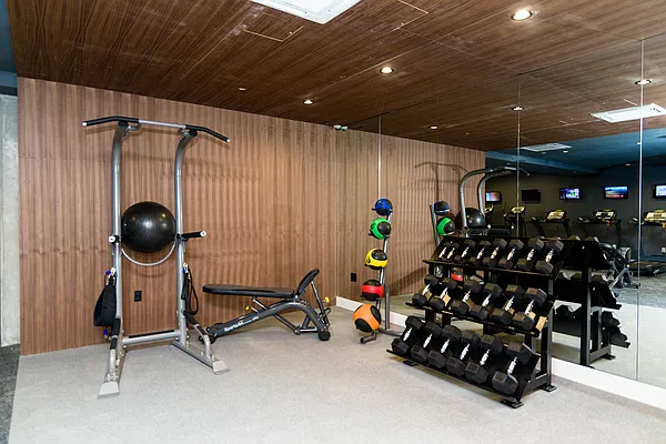 Rented by Nooklyn NYC LLC | media 23