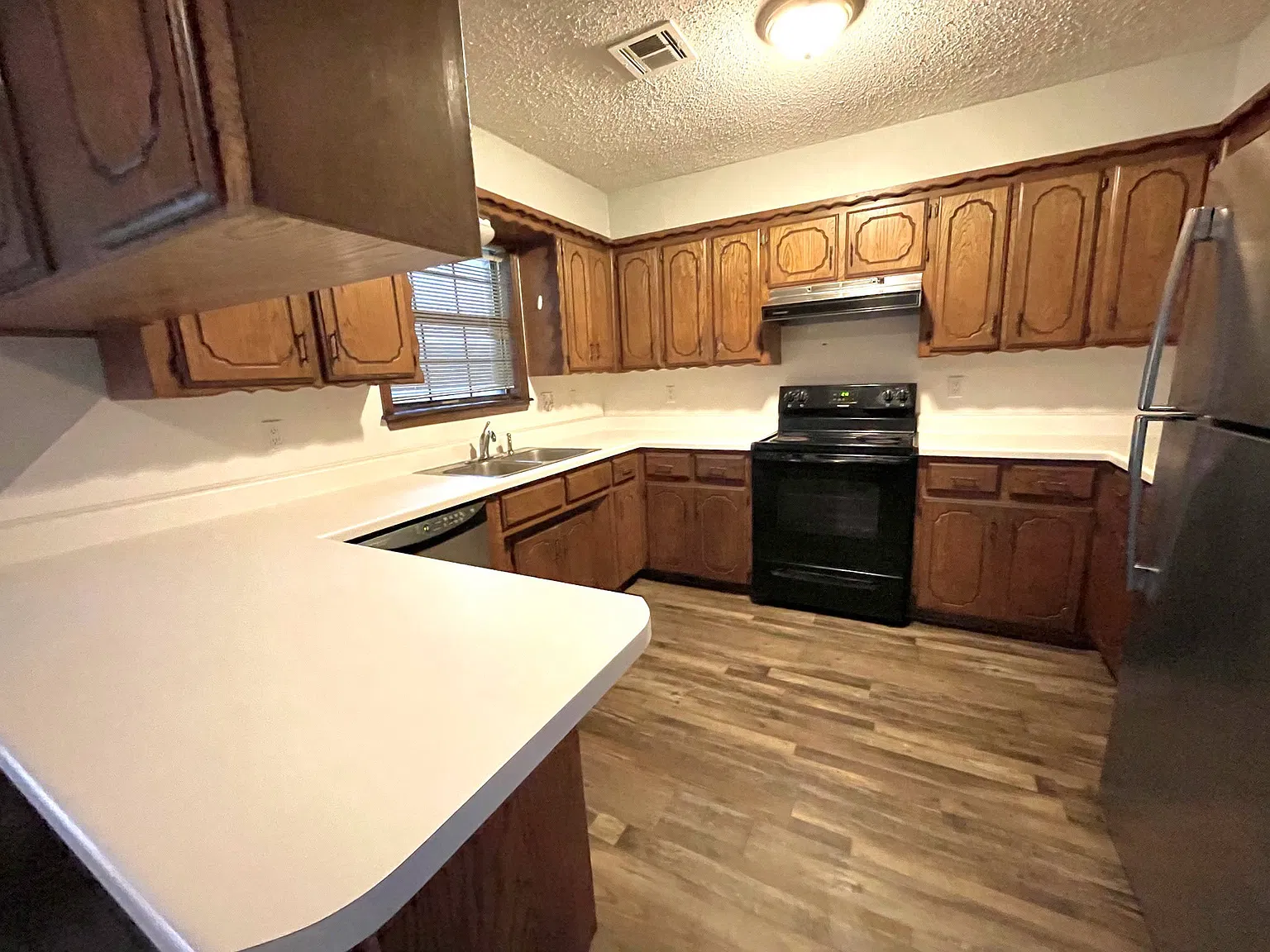 1417 Hargrove - 1 — Photo 2