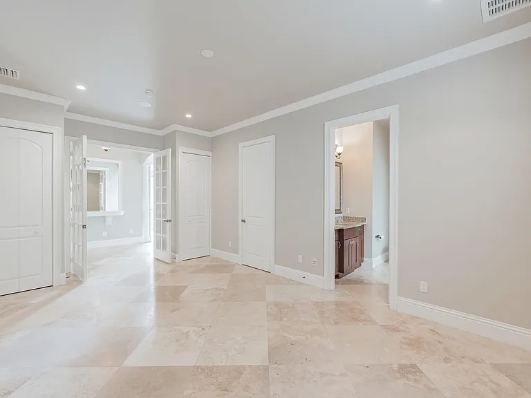 2850 Coco Lakes Ct — Photo 9