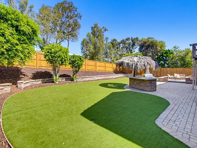 12030 Redcliff Ct — Photo 11