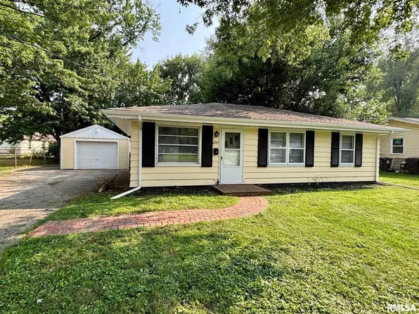 2724 W Scenic Dr, Peoria, IL 61615