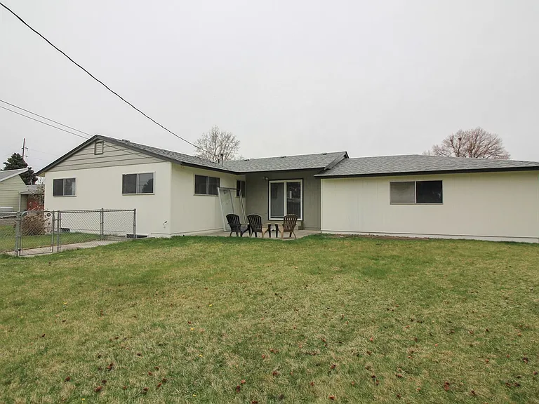 1500 Woodbury St — Photo 29