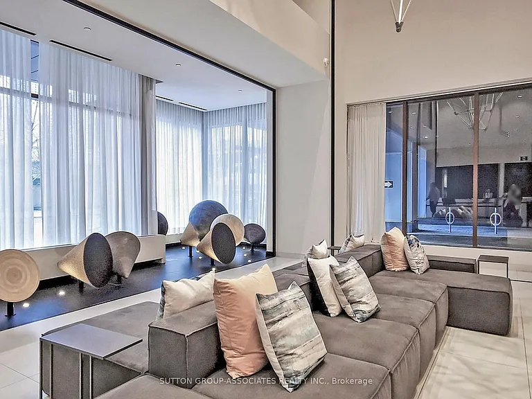 15 Lower Jarvis St #1409 — Photo 35