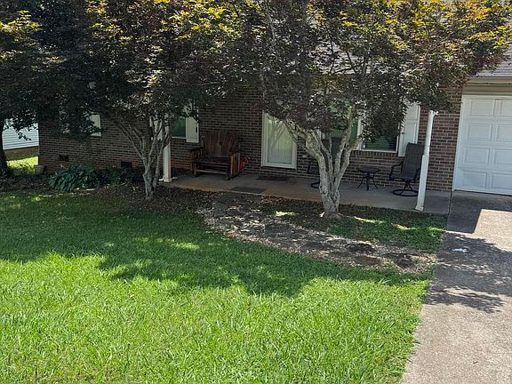 4th image of 343 Headrick View Dr