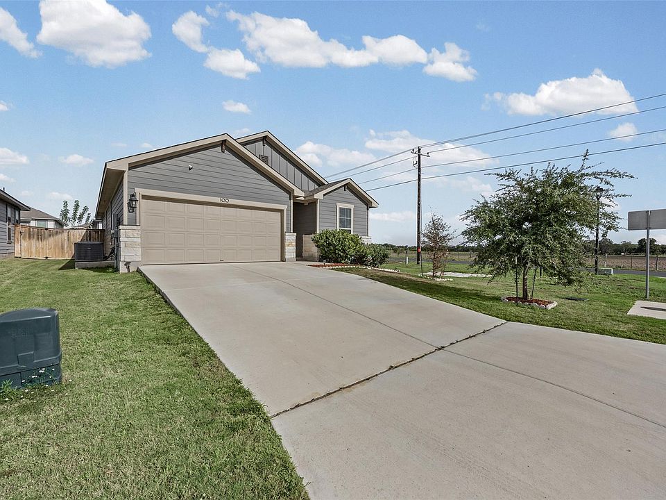1st image of 100 Eagles Dare Ln