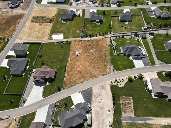 531 Nicholas Rd, Twin Falls, ID 83338