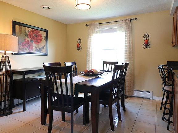 5th image of 3641 Somerset Ln