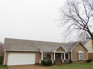 5028 Ross Rd, Memphis, TN 38141