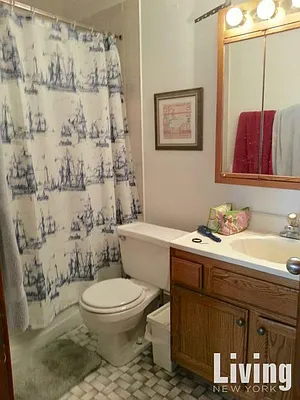 Rented by Living New York | media 13