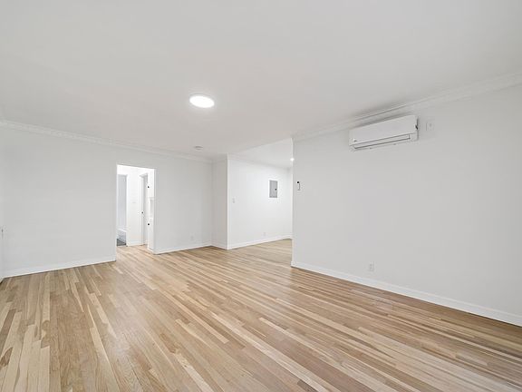 4th image of 254 S Madison Ave APT 8