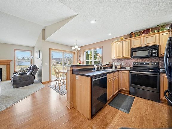 3rd image of 4110 Mill Run Road