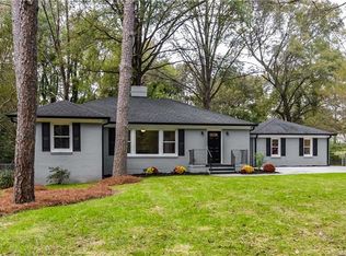 1415 Crystal Rd, Charlotte, NC 28205