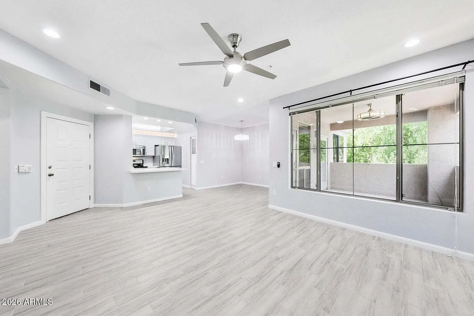 3 bed, 2.0 bath, 1319 sqft, $2,600 — Photo 1