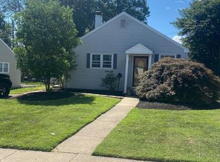 16 Richard Rd, New Castle, DE 19720