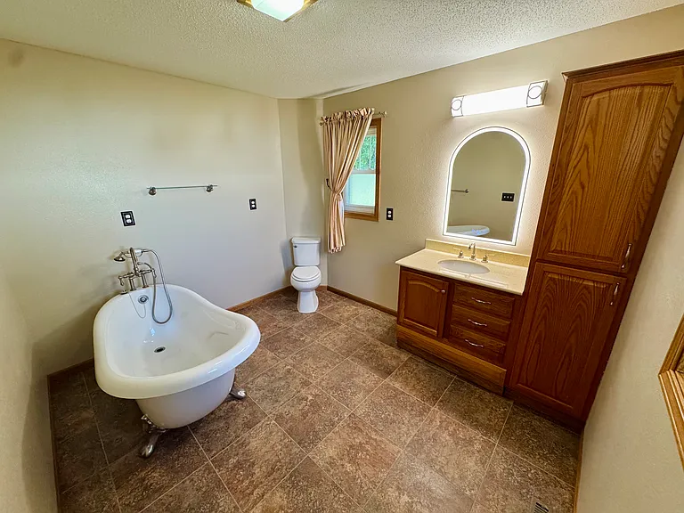 1120 Boone St — Photo 12