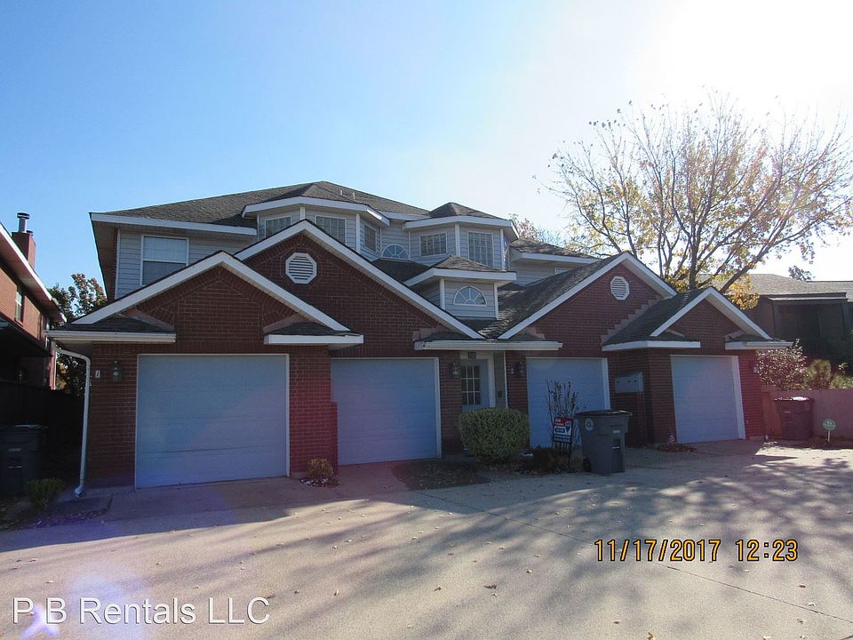1st image of 501 NW Fairway Villas Dr #4