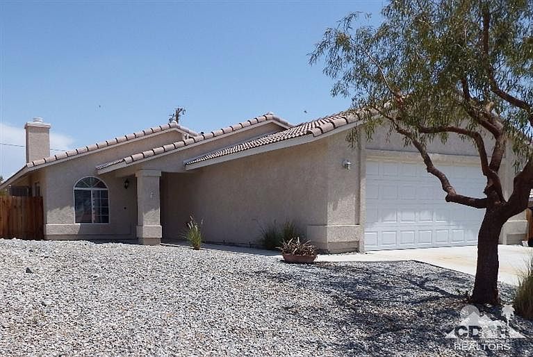 1st image of 12410 Pomelo Dr