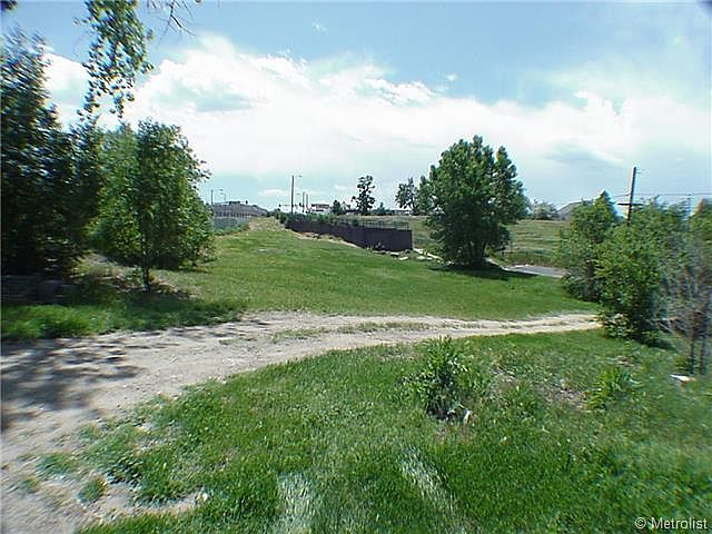 2nd image of 3050 W 53rd Ave