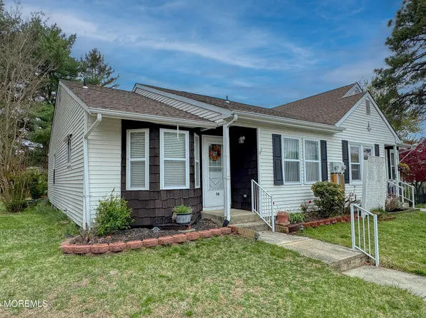 5 Berkeley Street #A, Whiting, NJ 08759