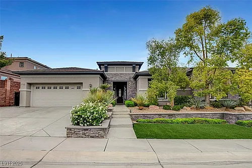 1704 Choice Hills Dr Photo 1
