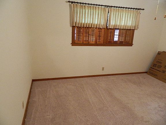 3rd image of 1412 E 19th Ave