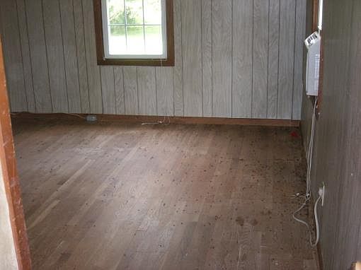 4th image of 11141 Wv Highway 5 W