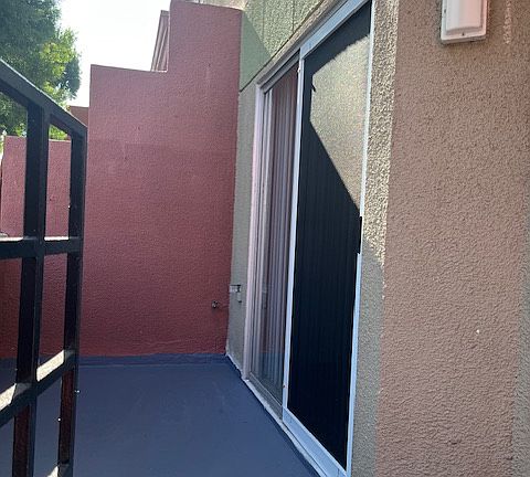5th image of 21030 Gresham St APT 204
