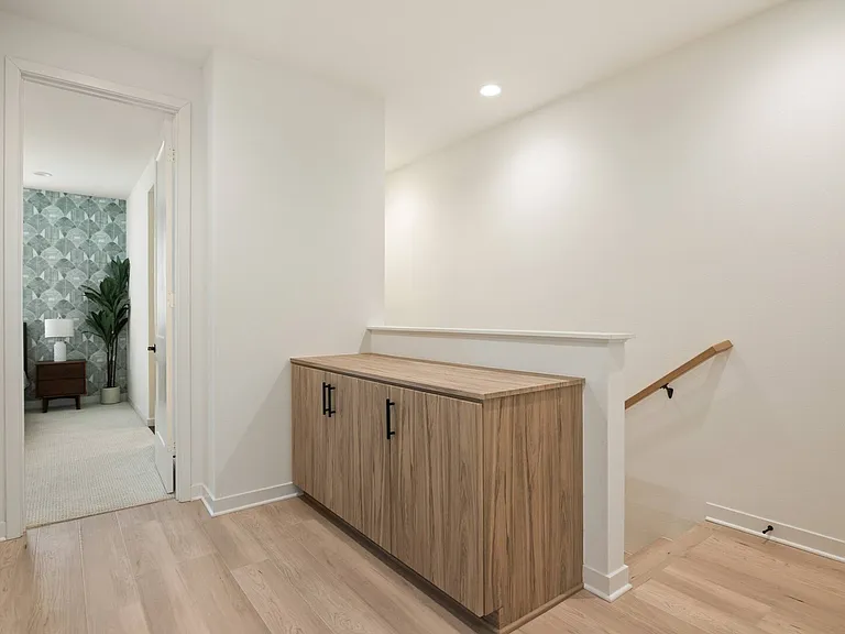 Parsley Ln — Photo 14