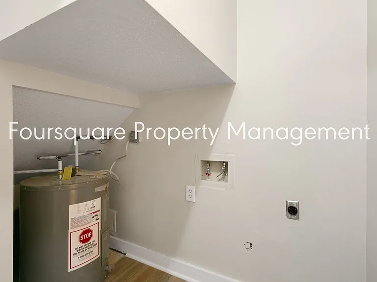 1105 Timber Dr — Photo 36