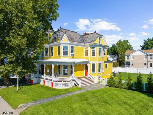 110 W Washington Ave, Washington Boro, NJ 07882