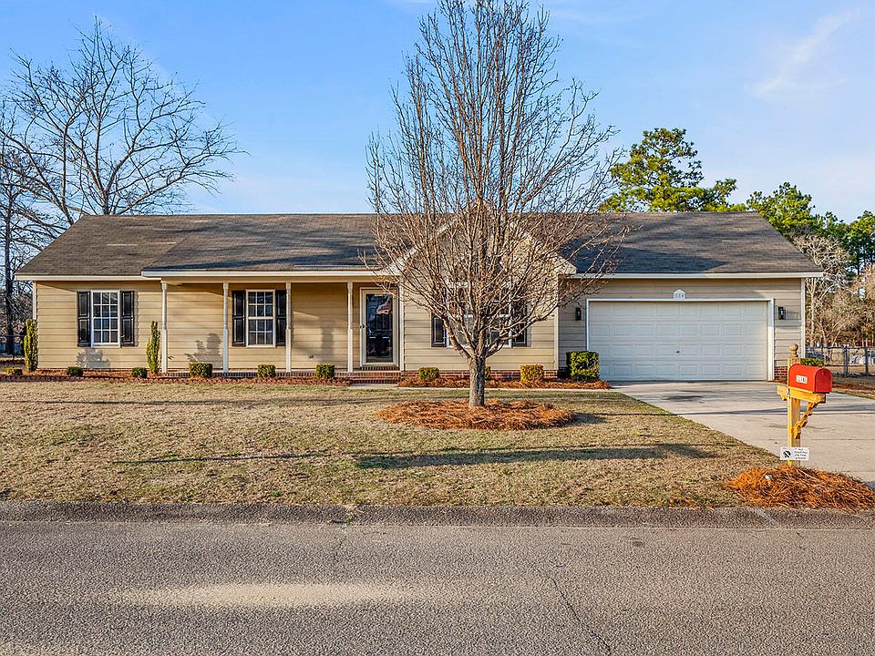 1st image of 114 Haywood Dr
