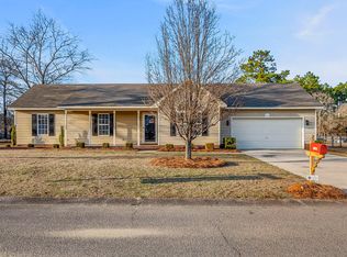 114 Haywood Dr, Raeford, NC 28376