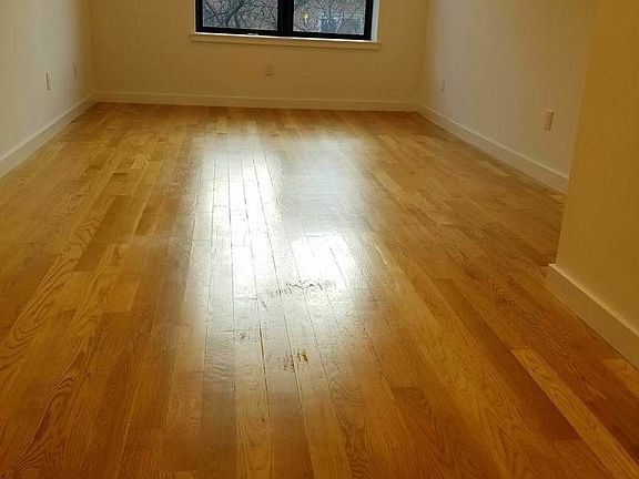 4th image of 391 14th St APT 4F