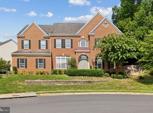 7129 Ayers Meadow Ln, Springfield, VA 22150